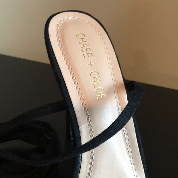 CHASE + CHLOE TIE-UP HEELS - Picture 6 of 6